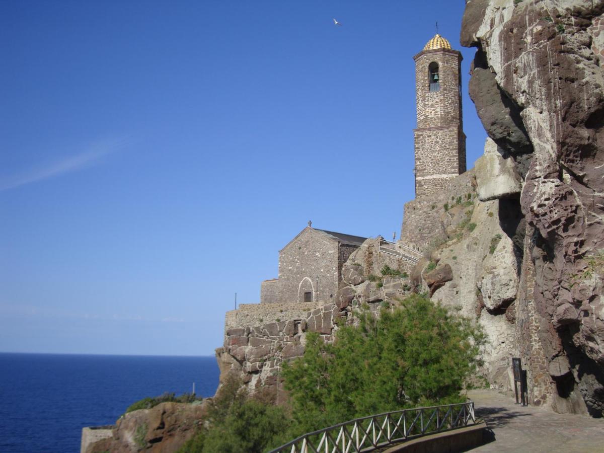 Mi Casa El Mar! Grazioso Attico 400 Mt Alla Spiaggia E Al Centro Castelsardo Exterior foto