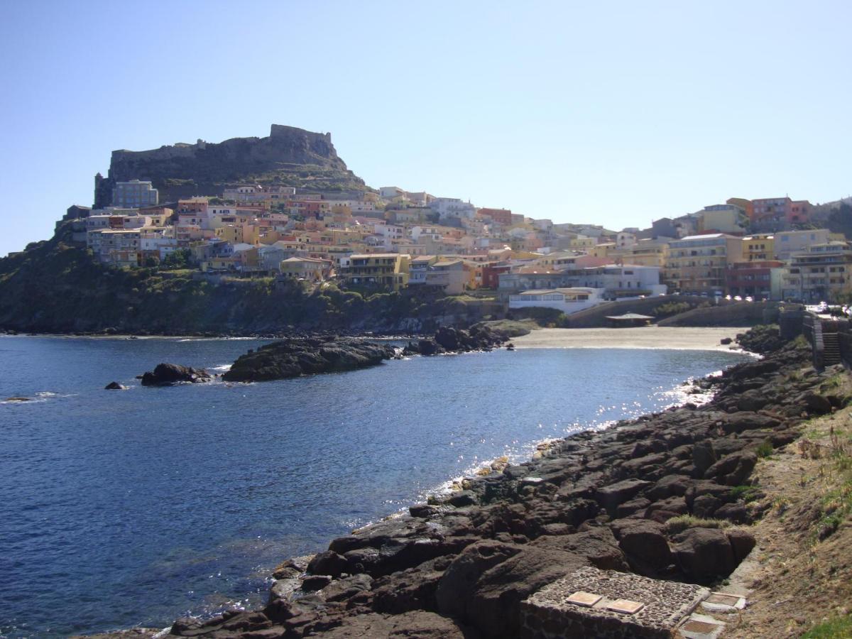 Mi Casa El Mar! Grazioso Attico 400 Mt Alla Spiaggia E Al Centro Castelsardo Exterior foto