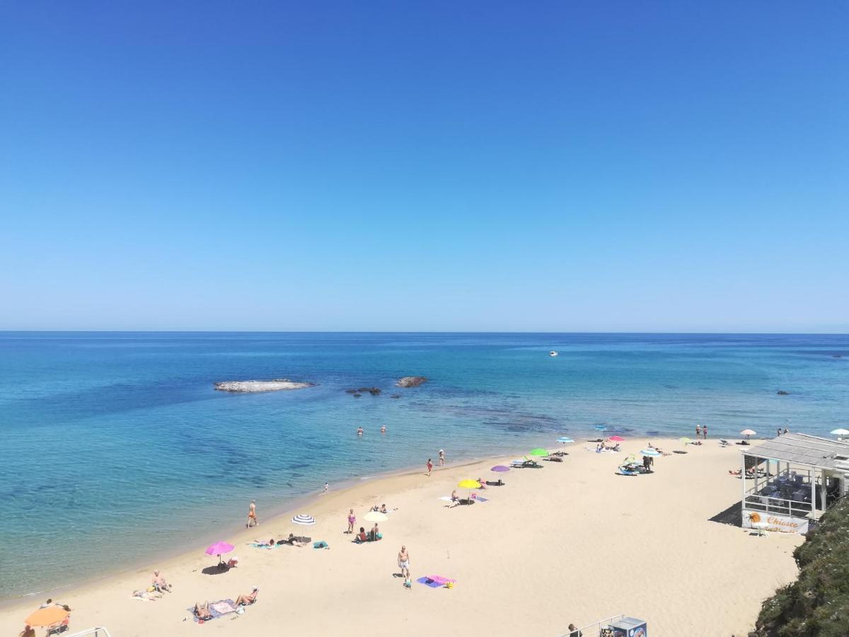 Mi Casa El Mar! Grazioso Attico 400 Mt Alla Spiaggia E Al Centro Castelsardo Exterior foto